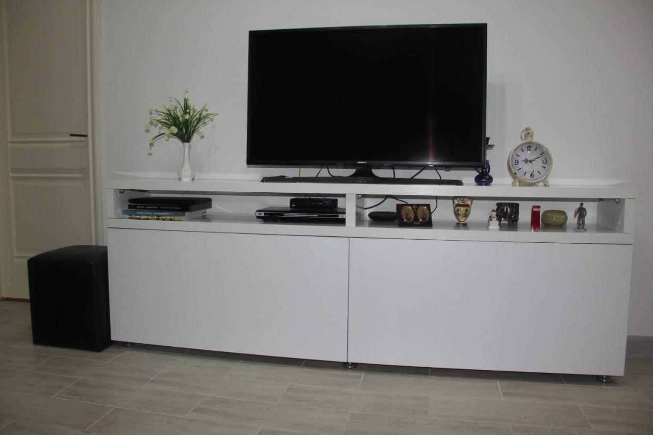 Batumi-Cozy Apartment المظهر الخارجي الصورة