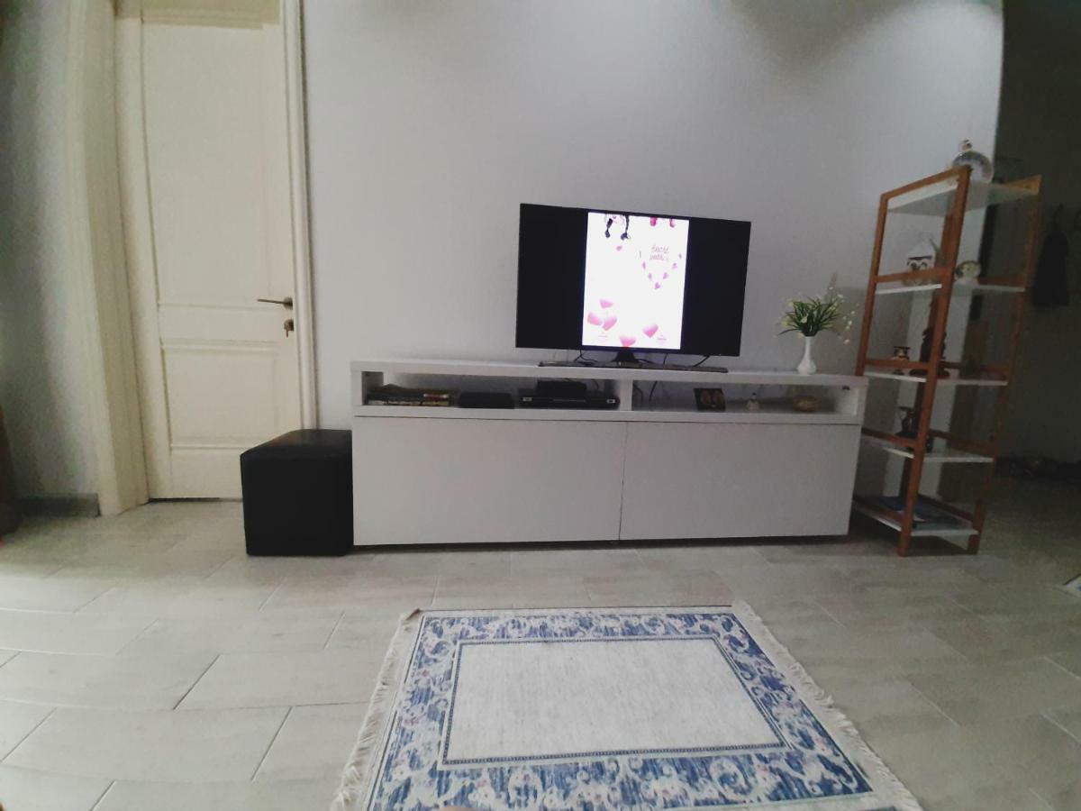 Batumi-Cozy Apartment المظهر الخارجي الصورة